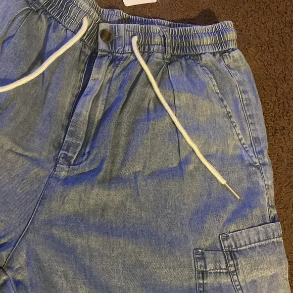 NWT- light Pants - Picture 8 of 11